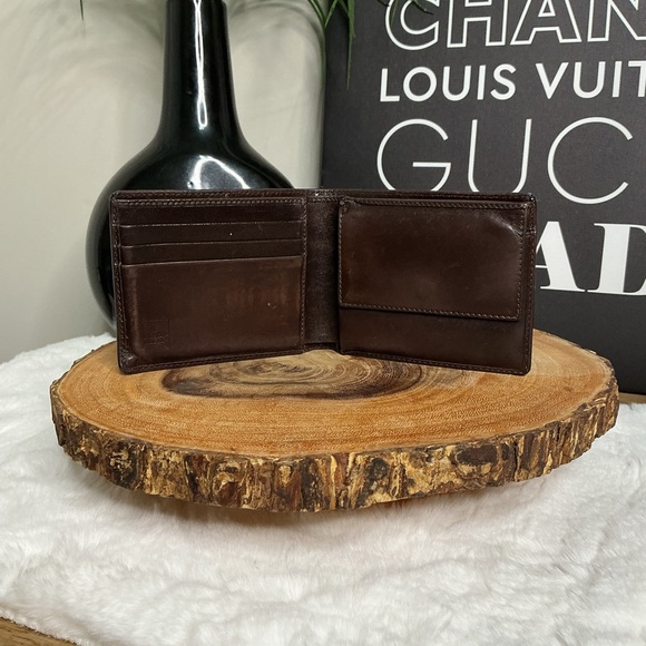 Fendi Bifold Wallet - Picture 4 of 6